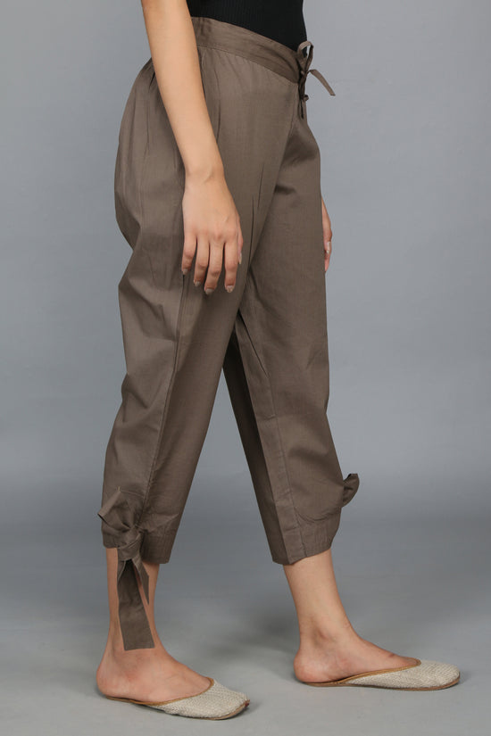 Brown SOLID CAPRIS-Pants